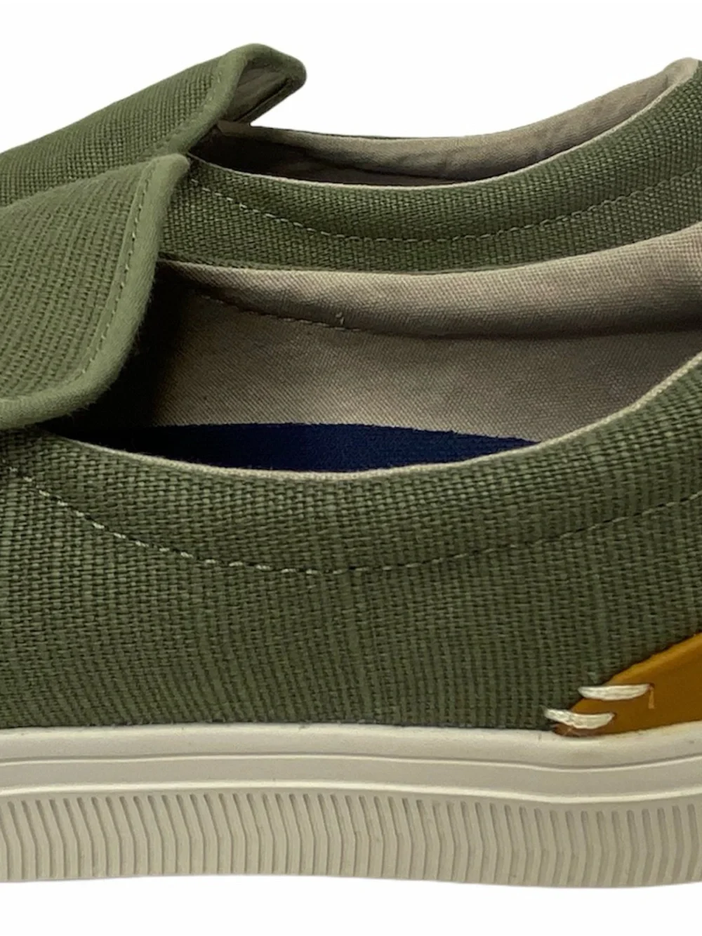 Toms casual slip